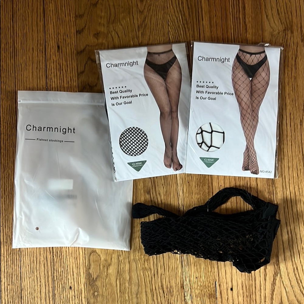 Charmnight Fishnet Stockings Set